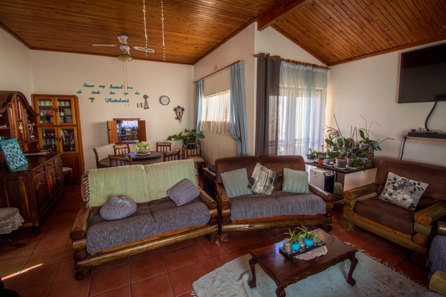 4 Bedroom Property for Sale in Die Rand Northern Cape
